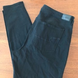 American Eagle Black Plus Size Highrise Jegging